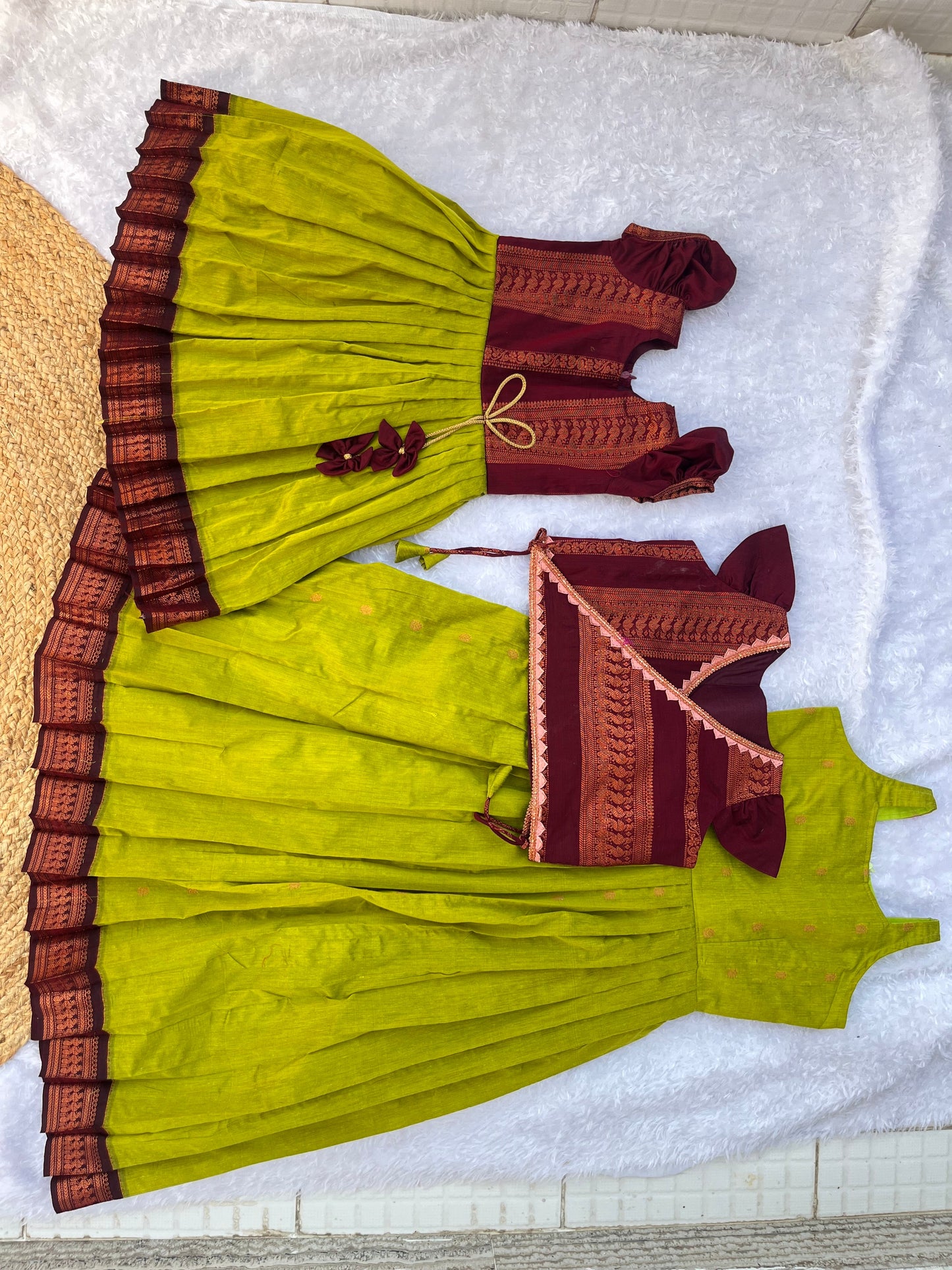 2-in-1 Frock with Overcoat: Parrot Green