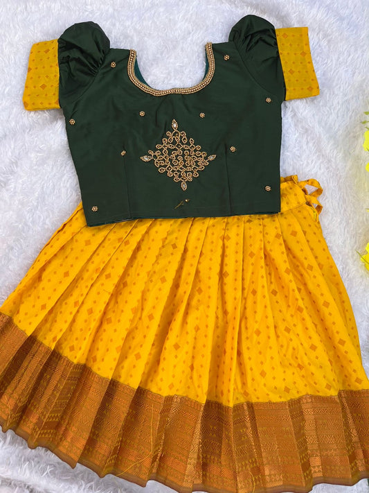 Sunny Yellow & Verdant Green: Semi Silk Elegance