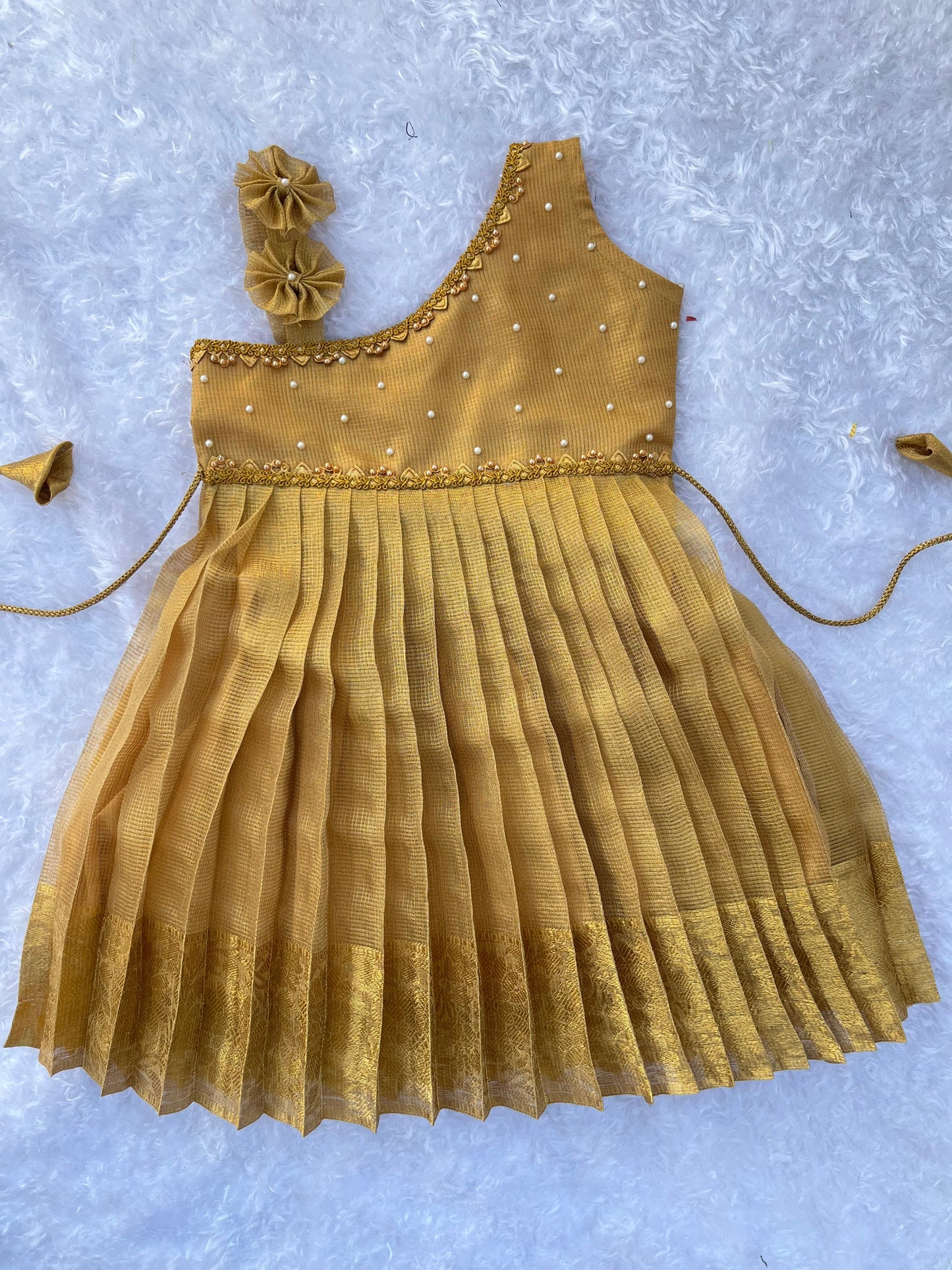 Stylish Fusion: A Mesmerizing Blend